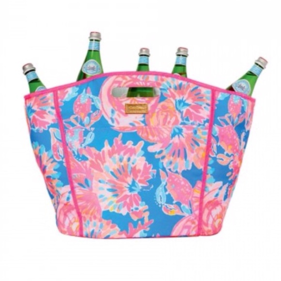 Lilly Pulitzer Accessories - NEW Lilly Pulitzer Beverage Tote
